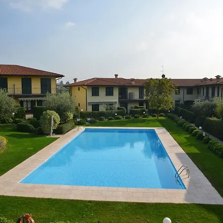 Holiday home Casa Vacanze Serraglie *