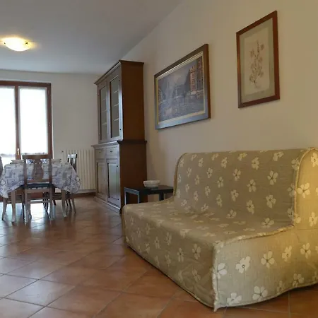 Casa Vacanze Serraglie *